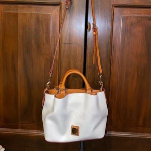 White Dooney & Bourke bag